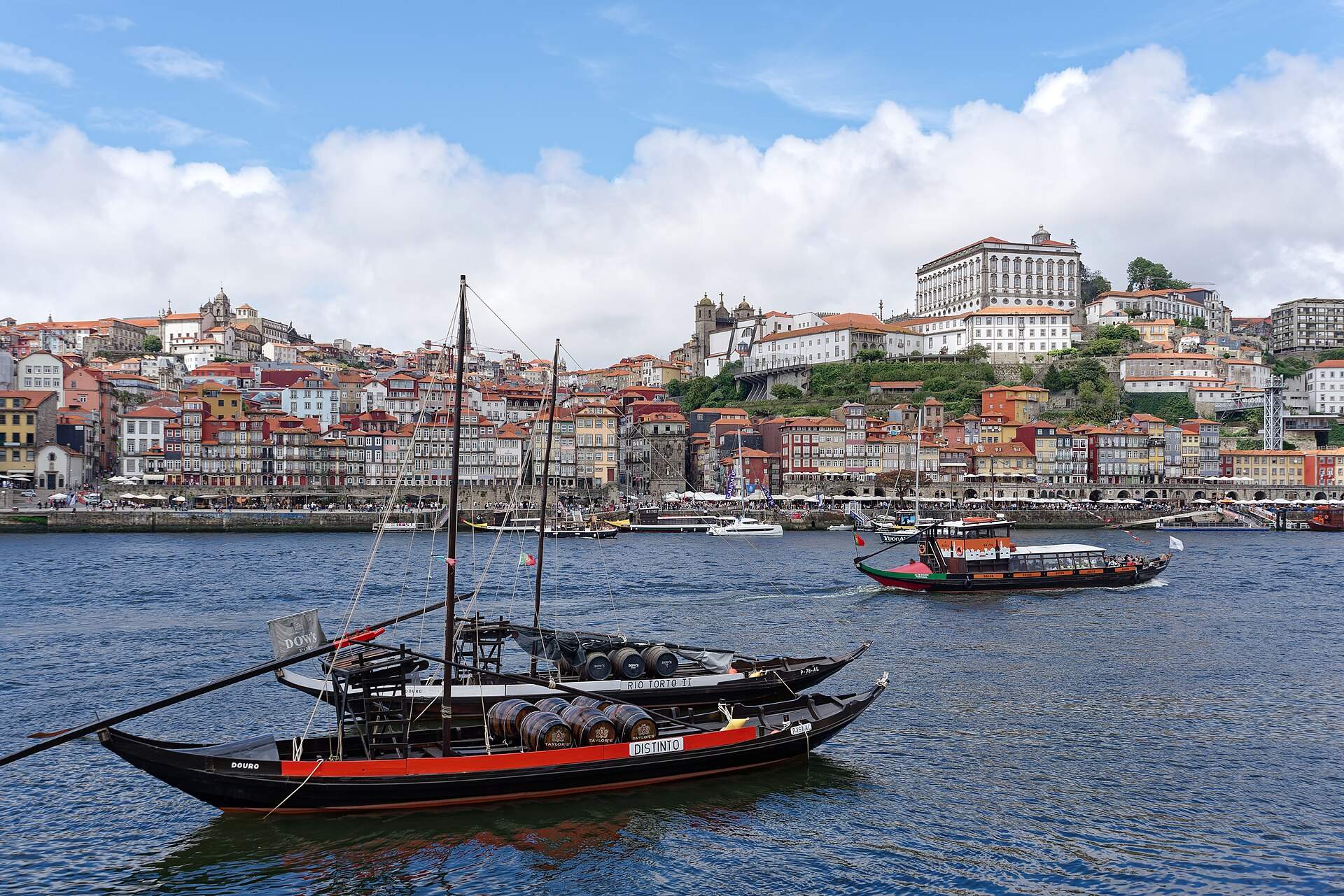 Rabelo boats on the Douro in front of Porto Ribeira
